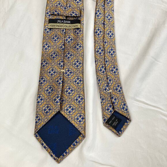 Lot of 2 Gold & Red 100% Silk Geometric Medallion Print Slim Ties Classic Length - Picture 10 of 12